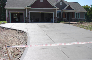 services driveway 380x250 1 1